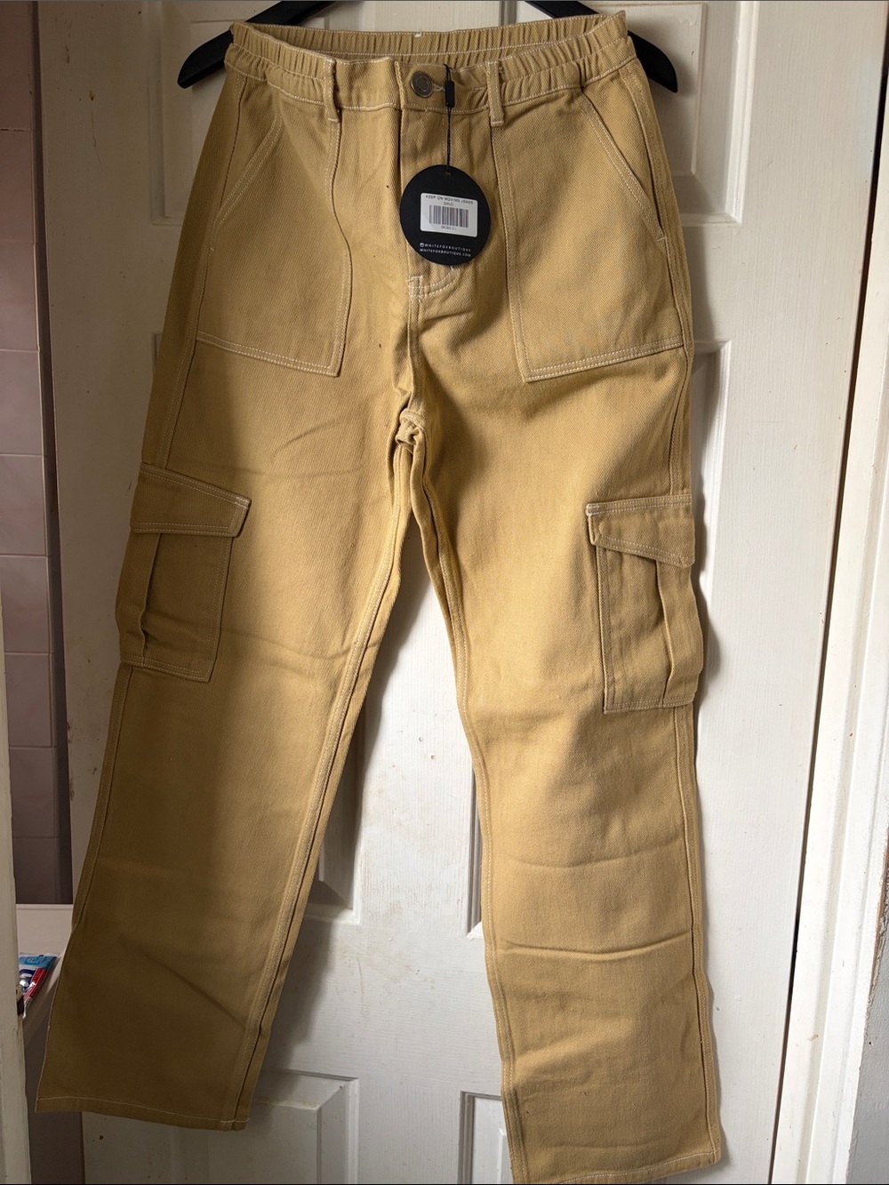 White Fox Boutique Women’s Cargo Pants in Khaki Yellow